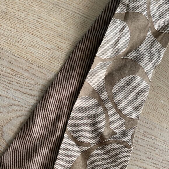 Authentic Coach Monogrammed Scarves Reversible - Picture 3 of 4